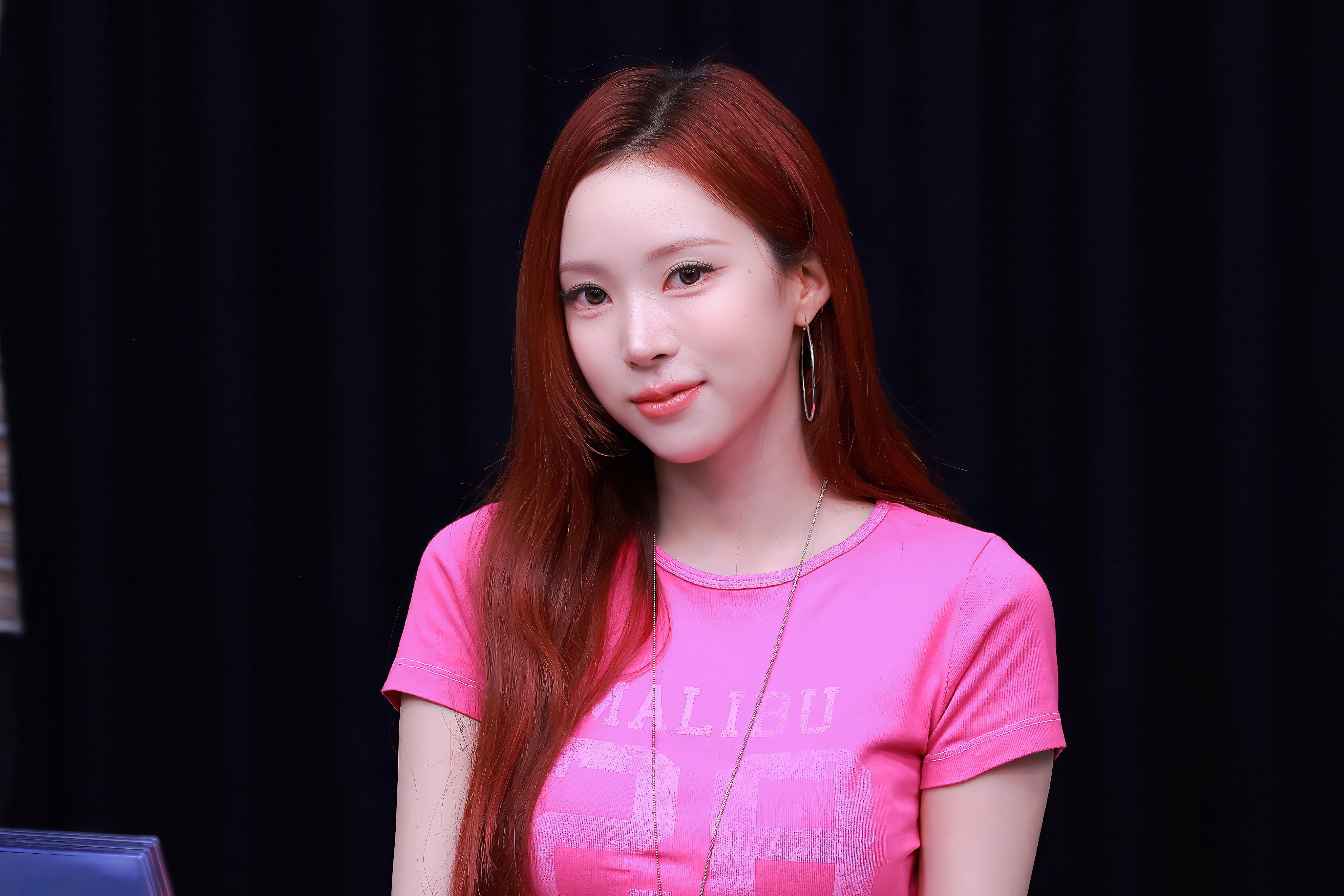 Narin at Fansign Event 050726 – Narin wallpaper