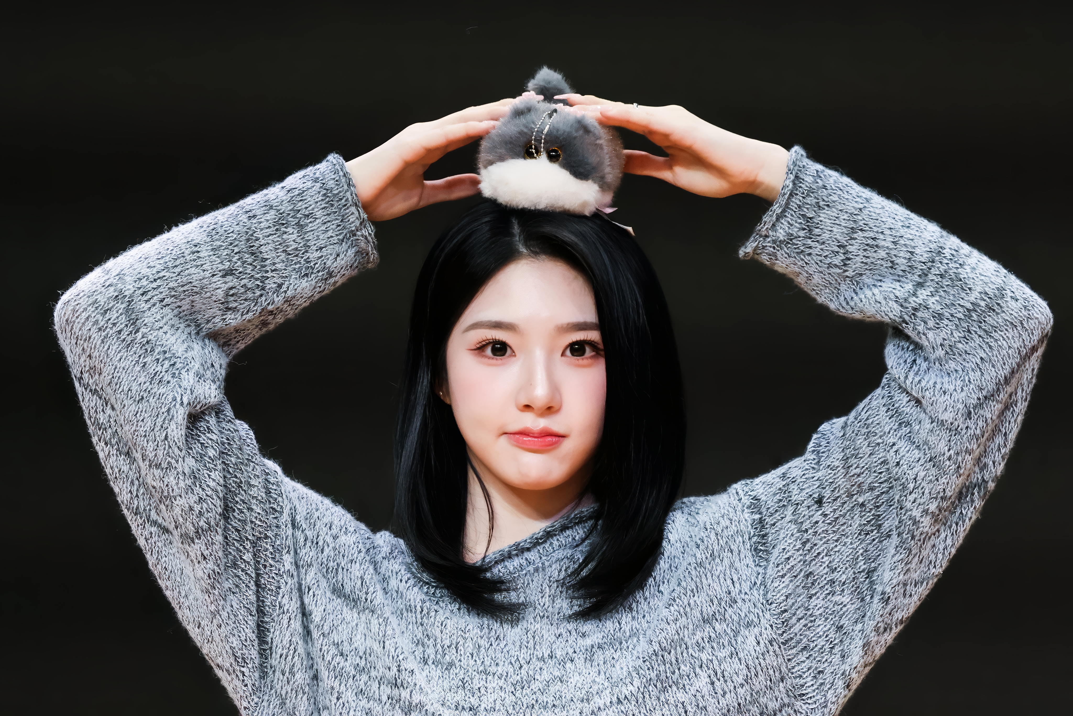 Xinyu at Everline Fansign 250126 – Xinyu wallpaper
