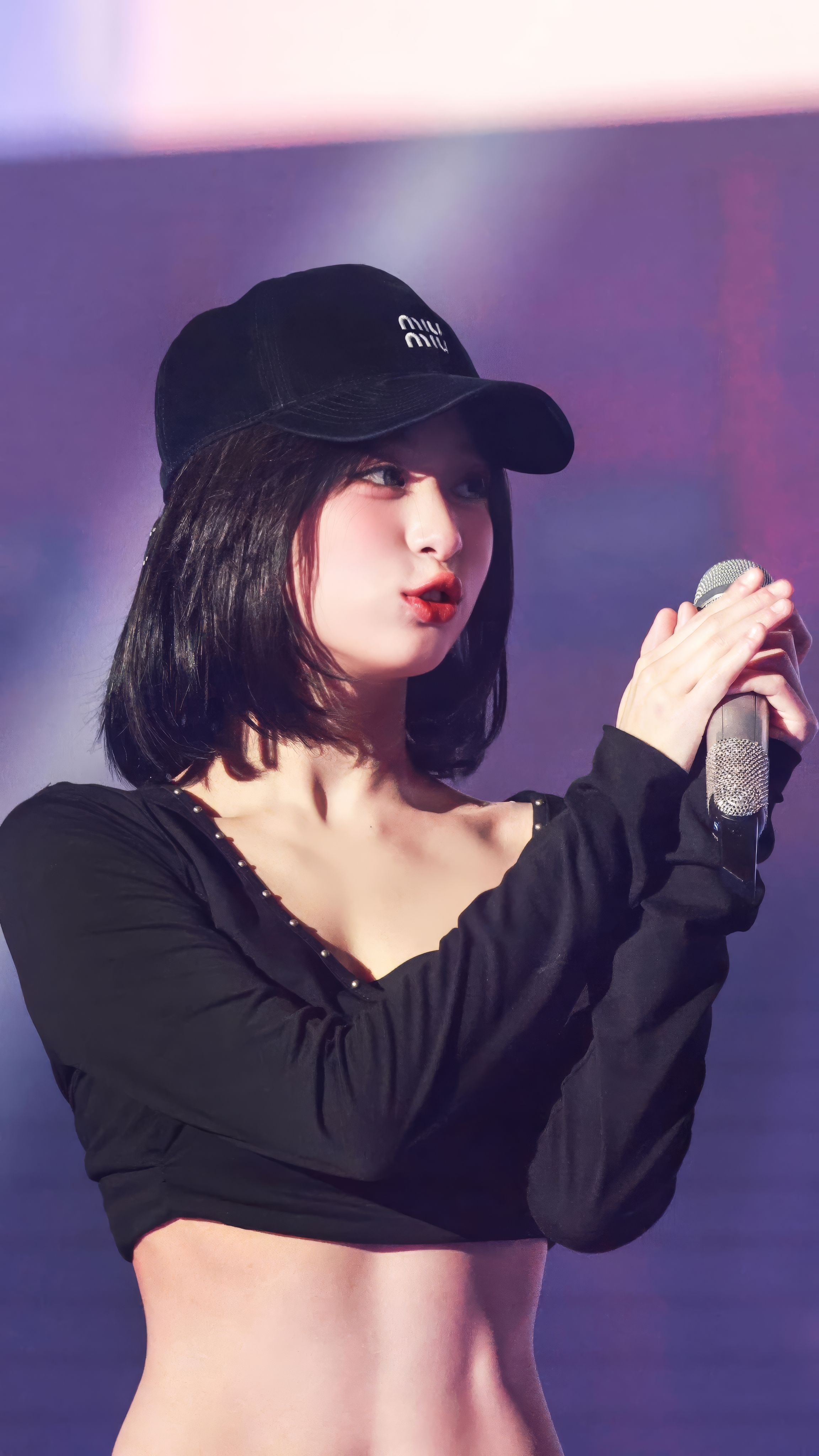Ahyeon at BABYMONSTER 1st World Tour in Fukuoka 190425 – Ahyeon wallpaper
