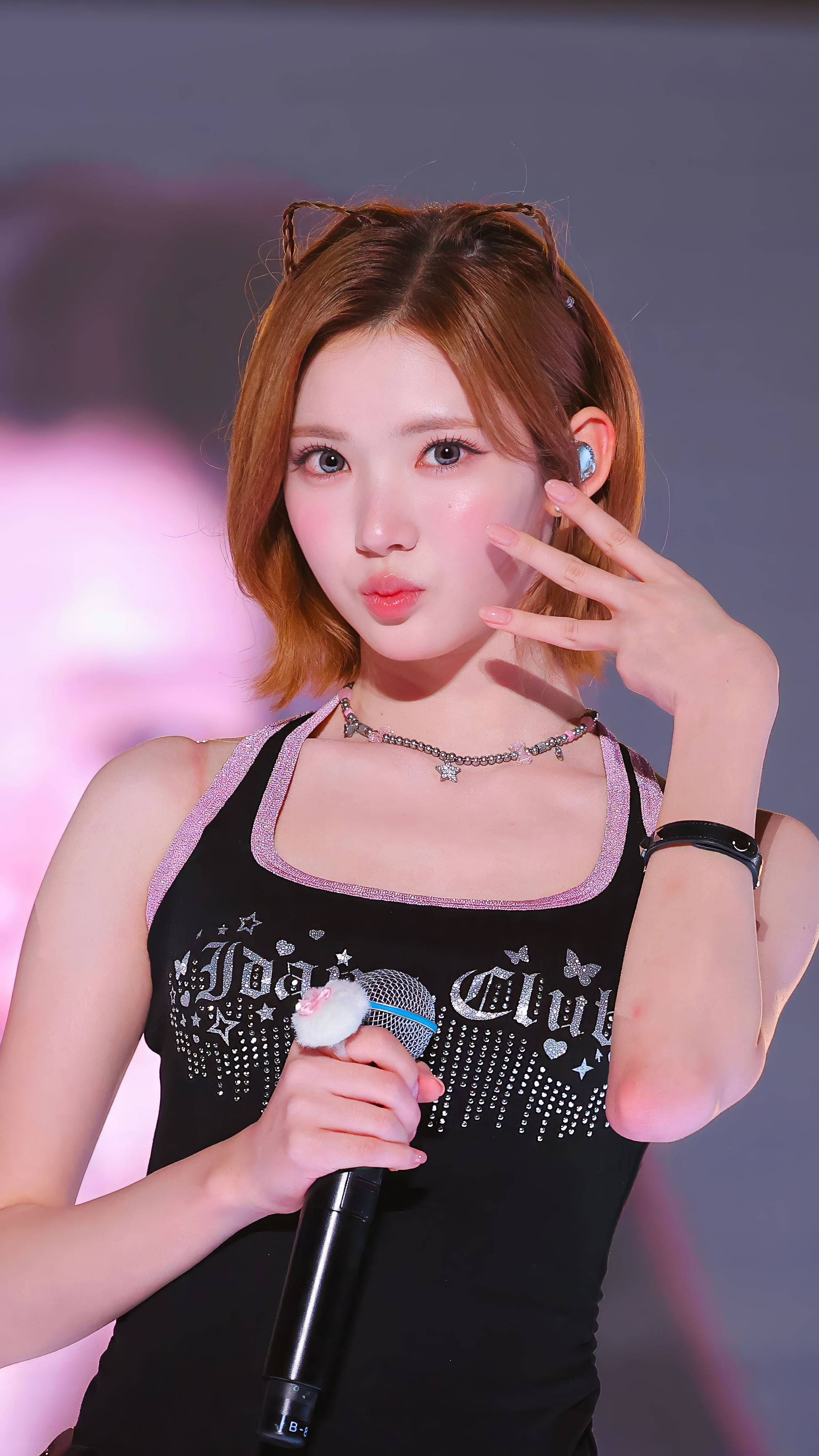 Jiwoo at TGC 2026 AutumnWinter 190926 – Jiwoo wallpaper